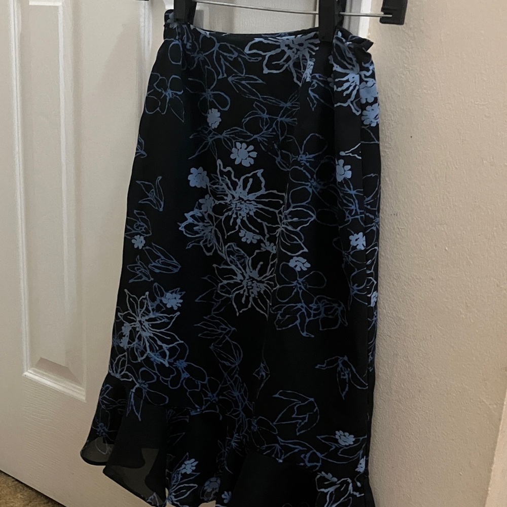 Casual Corner Black and Blue Floral Midi Skirt